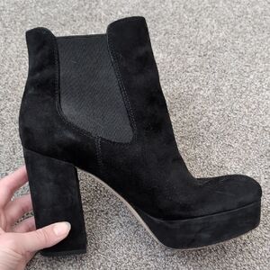 Sam Edelman Platform Chelsea Boots